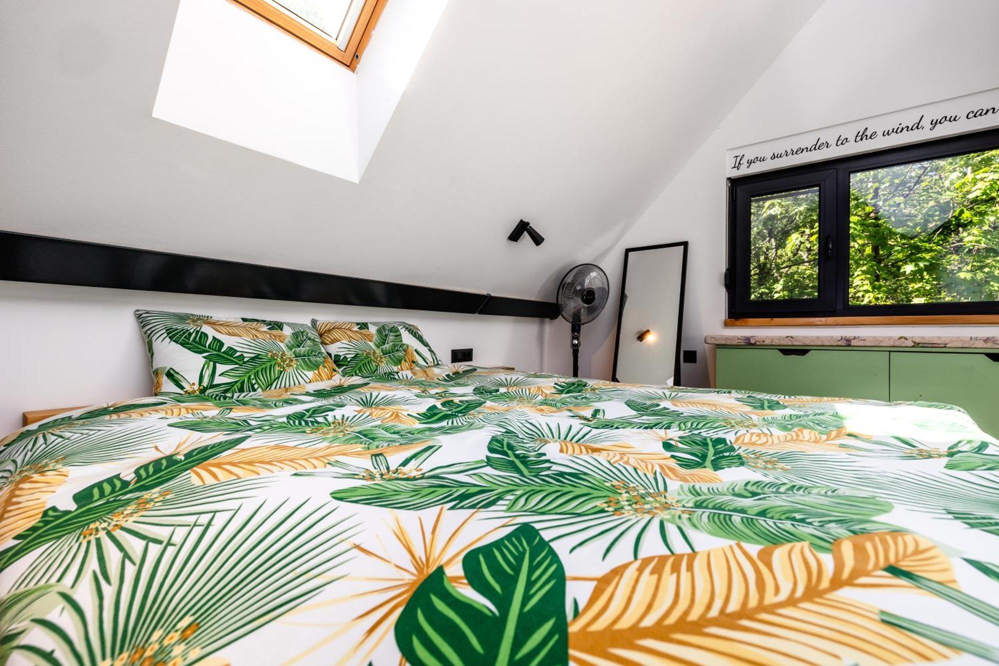 Tree Elements Treehouse Retreat Apartment Slunj Exterior foto